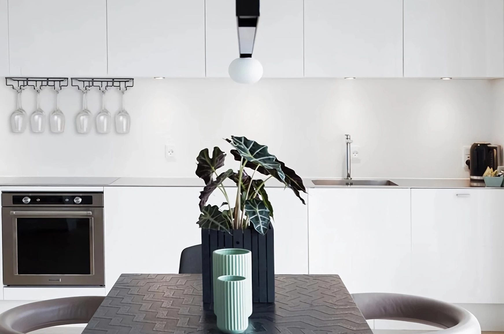 Wine Glass Hanger Rack for Bar - Wine Rack Wall Mount のレビューと価格